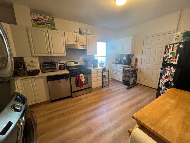 Photo - 6 Wise St Unit 1