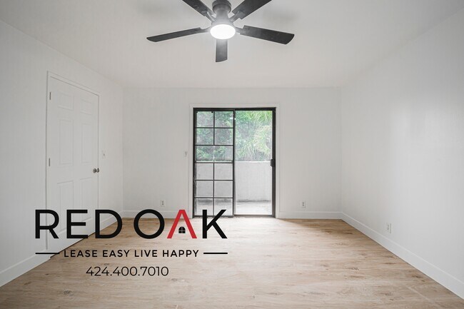 Photo - 4651 Cahuenga Blvd Unit 207