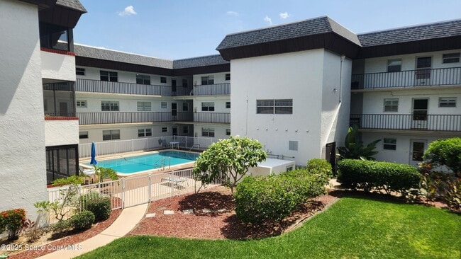Building Photo - 725 Port Malabar Blvd NE Unit 301 Rental