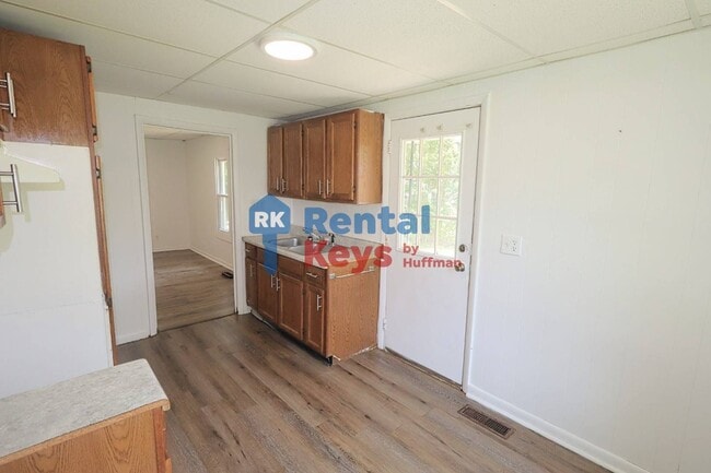 Photo - 2114 Cass Ave