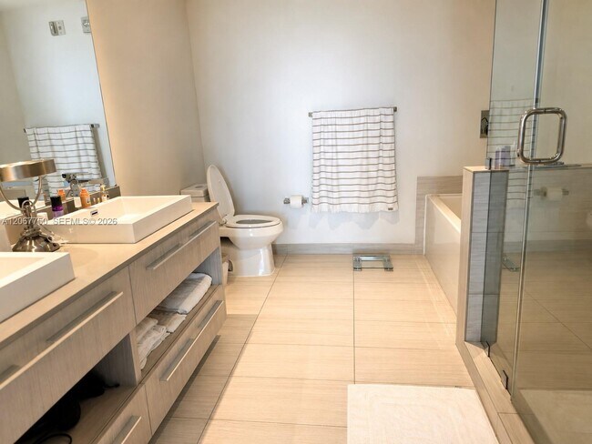 4010 S Ocean Dr Unit R1803