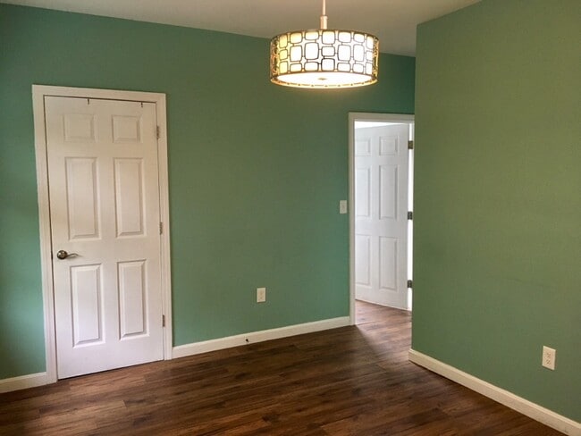 Photo - 159 Brook St Unit 2