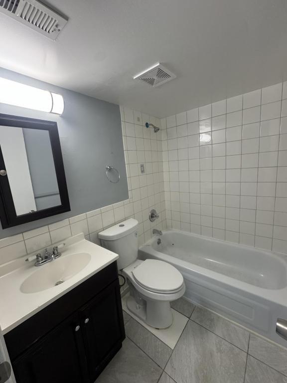 Photo - 3893 Bennett Rd