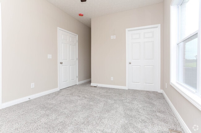 2BR, 2.5BA - 1,167 SF - Townhome - Bedroom