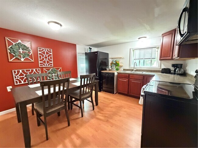 117 Pollard Ave