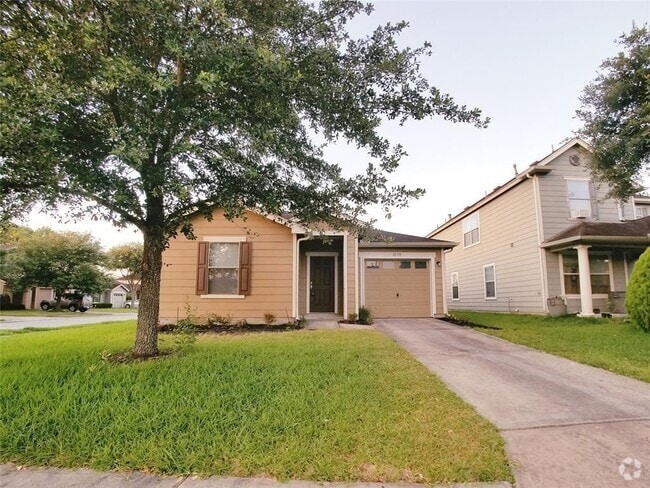 Building Photo - 8138 Forest Glen Dr Rental