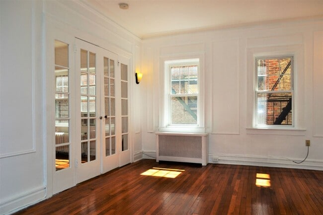 Building Photo - 40 74th St Unit 3C Rental