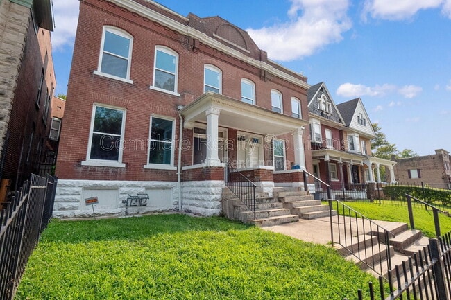 Photo - 5130 Kensington Ave Unidad 1