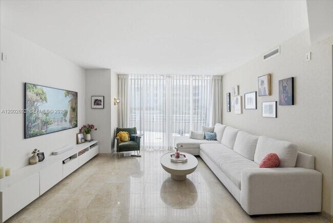 Photo - 801 Brickell Key Blvd Unidad 409