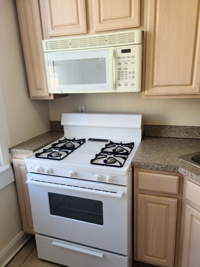 Photo - 3601 Keswick Rd Unit 1