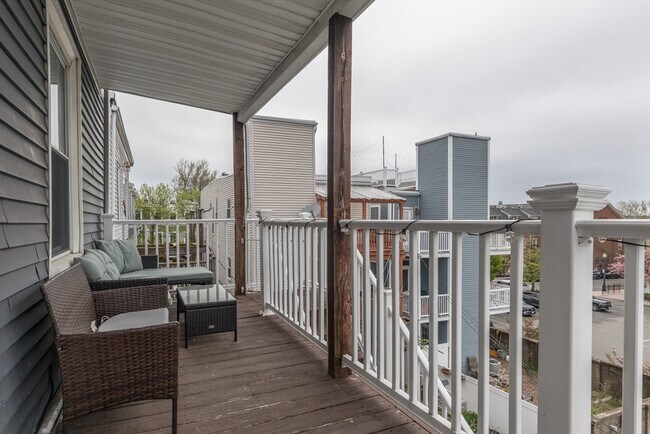 Photo - 100 H St Unidad 3