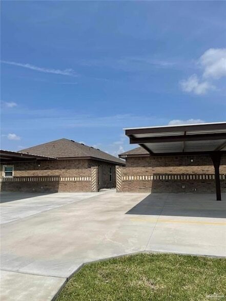 1008 W Kohala Ave Unit 4