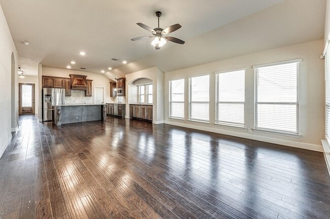 Photo - 4822 Windfern Way
