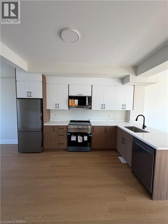 Photo - 167 FIFTH Avenue