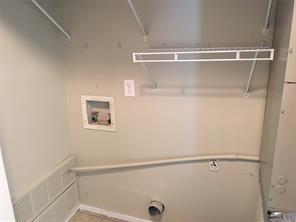 Photo - 528 Park Center Blvd