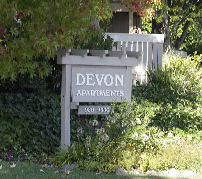 Photo - Devon Apartments