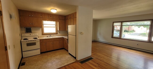 Photo - 922 High St Unit High Street