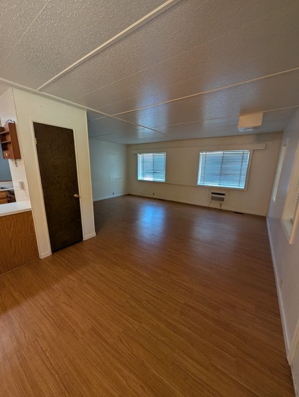 Photo - 4016 Mack Ave