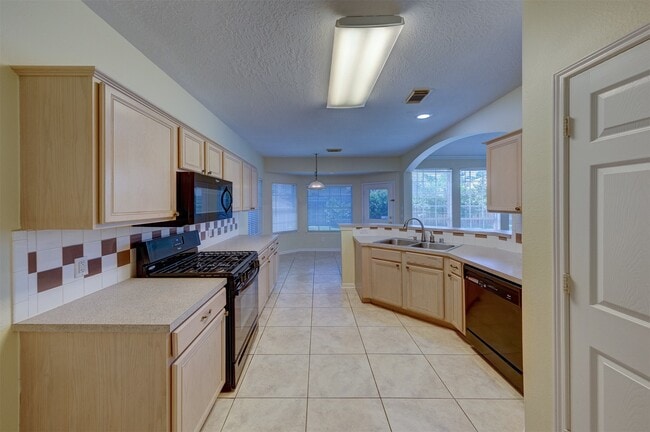 Photo - 2610 Ledgebrook Ln