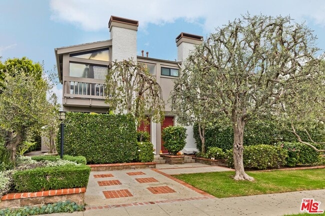 Photo - 1013 21st St Unit B