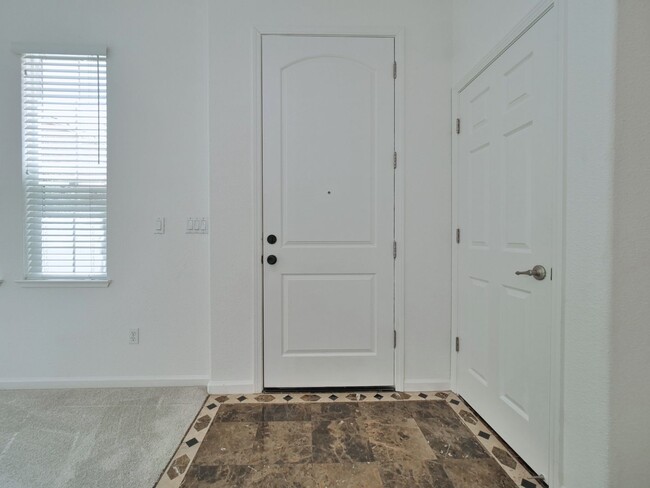 Photo - Gorgeous 4 Bed, 3.5 Bath in Brentwood