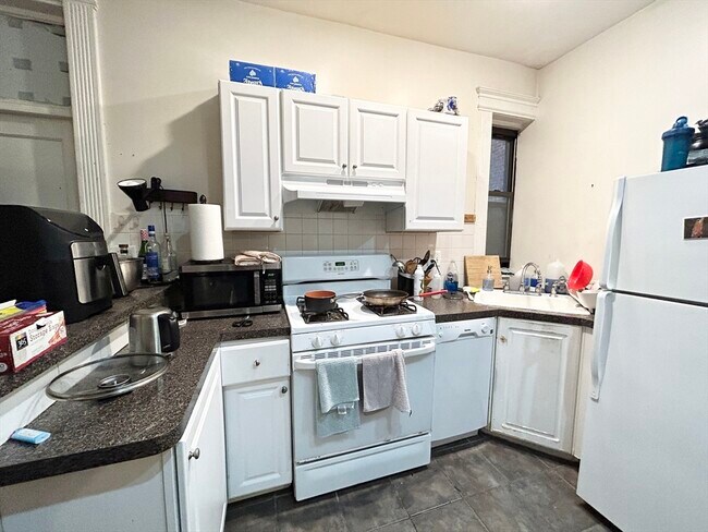 Photo - 39 Hemenway St Unit 11