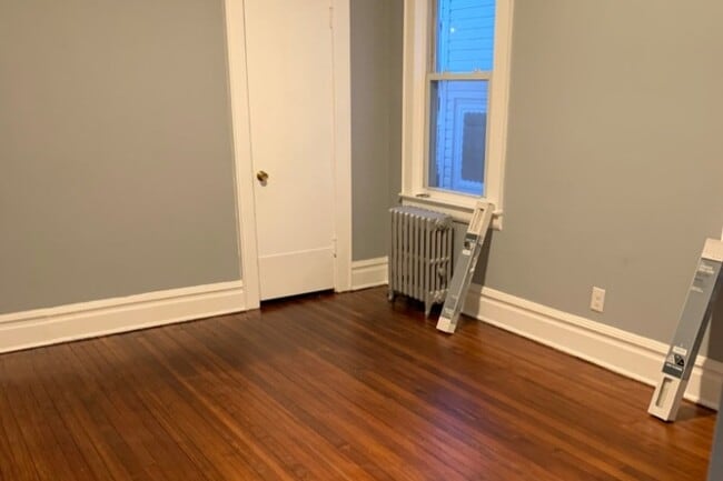 Building Photo - 142 Bellevue St Unit 1