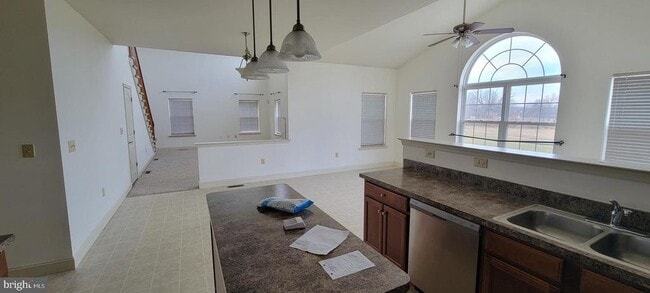 Photo - 1074 Grayson Dr
