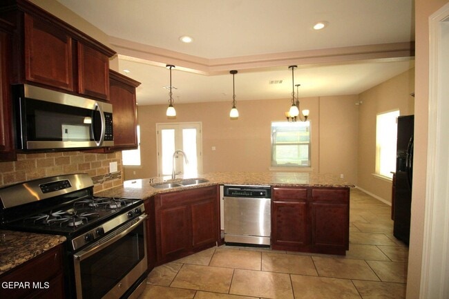 Photo - 3900 Loma Cortez Dr