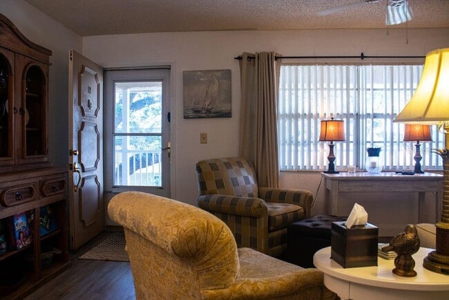 Photo - 10037 62nd Ter Unit 19