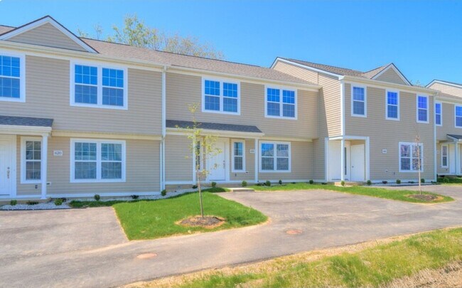 Photo - 345 Twisted Oak Dr NW