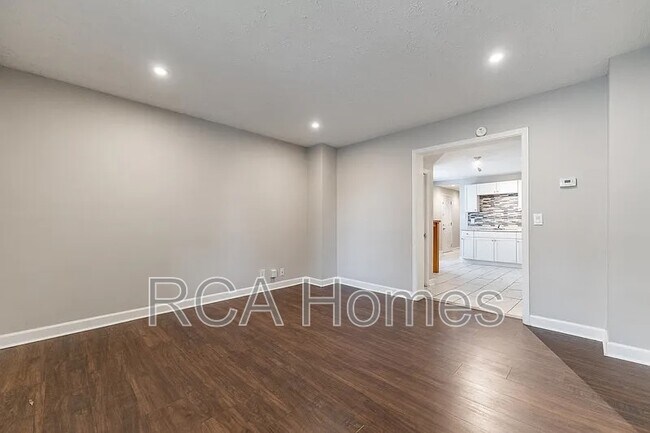 Photo - 1029 St Paul St