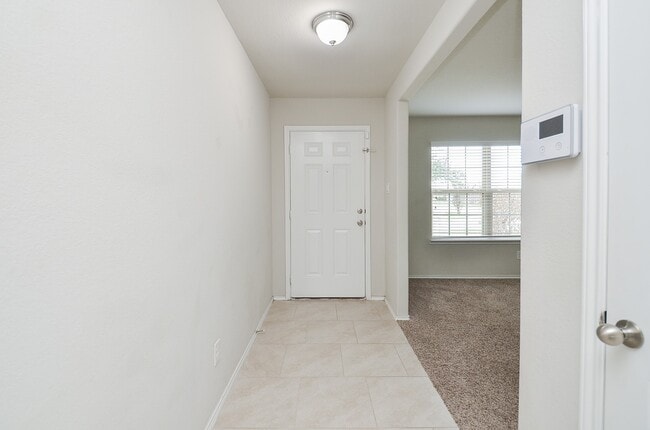 Photo - 4503 Stolz Trail