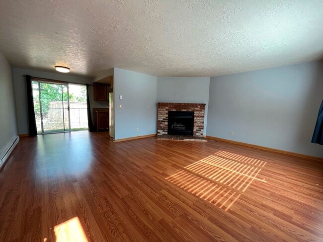 Photo - howad01 Unit 2800