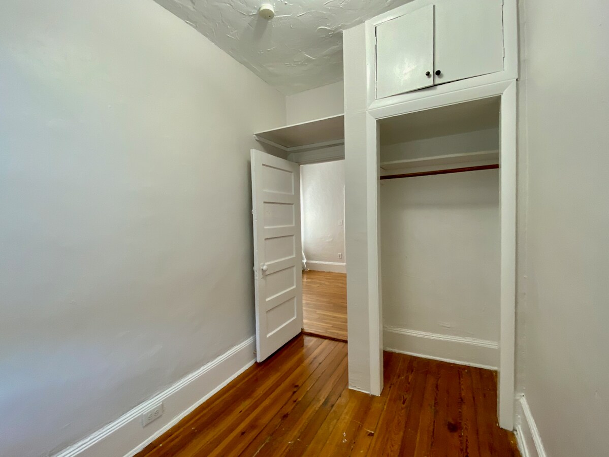 Photo - 34 Anderson St Unit 2