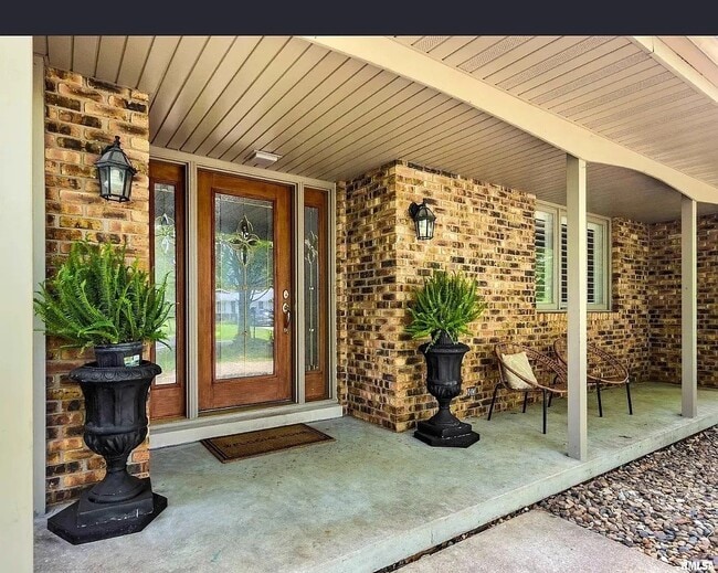 Photo - 210 E Morningside Dr
