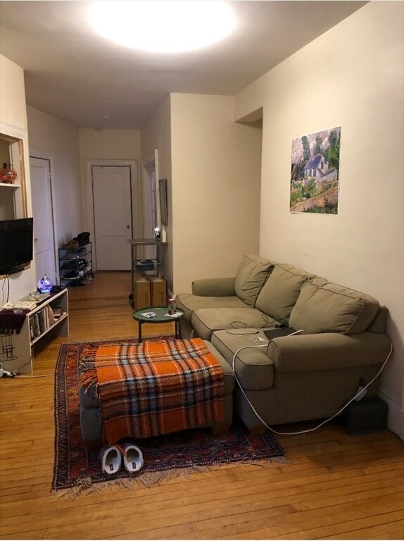 Photo - 100 Linden St Unit 3