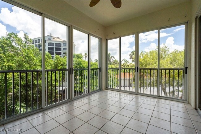 Building Photo - 14815 Laguna Dr Unit 103