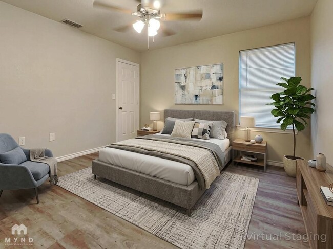 Photo - 5417 Harvard St