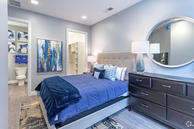1 BR, 1 BA - The Boulevard - 683 SF