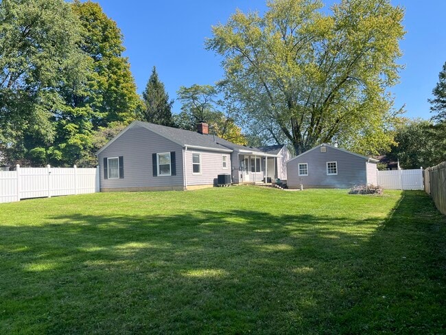 Photo - 3591 Harry Truman Dr