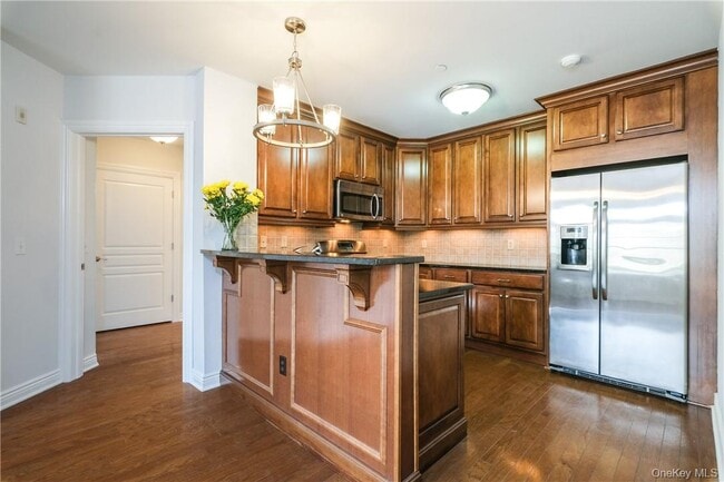 Photo - 101 Sheldrake Pl Unit 1