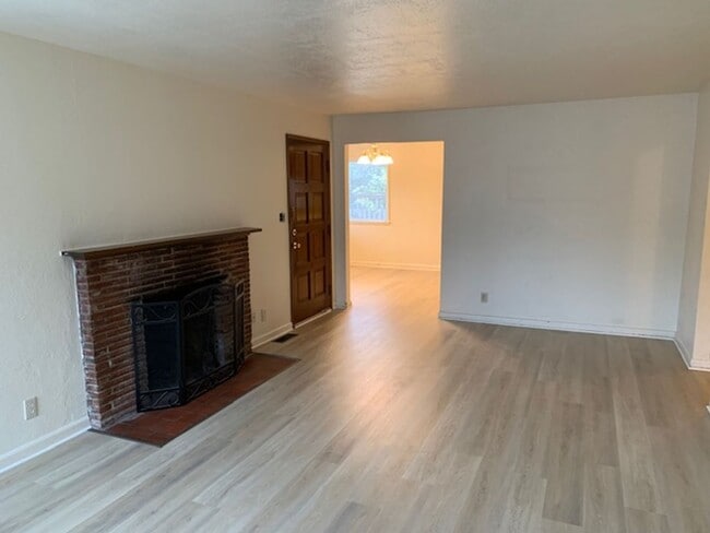 Photo - Ravenna House