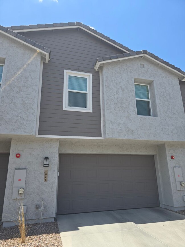Photo - Newly built 3bed 2 bath townhome in mesa