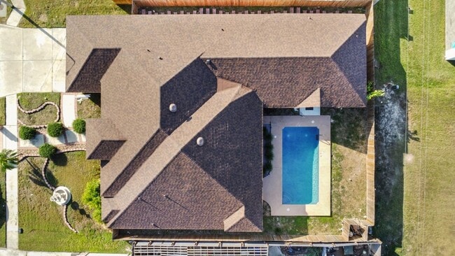 Photo - 2801 Summer Breeze Ave