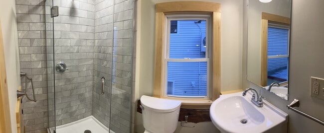 Photo - 29 N Union St Unit 5