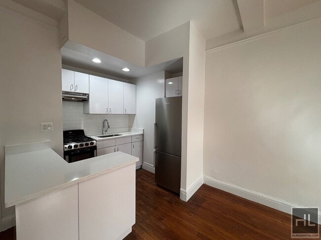 EAST 46 STREET