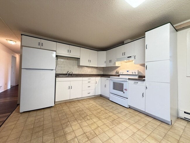 Photo - 2406 Hill Ave Unit 2406 Hill Ave - 4