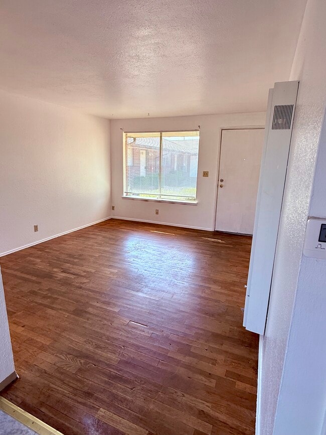 4902 111th St SW Unidad 7