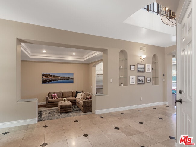 23949 De Ville Way